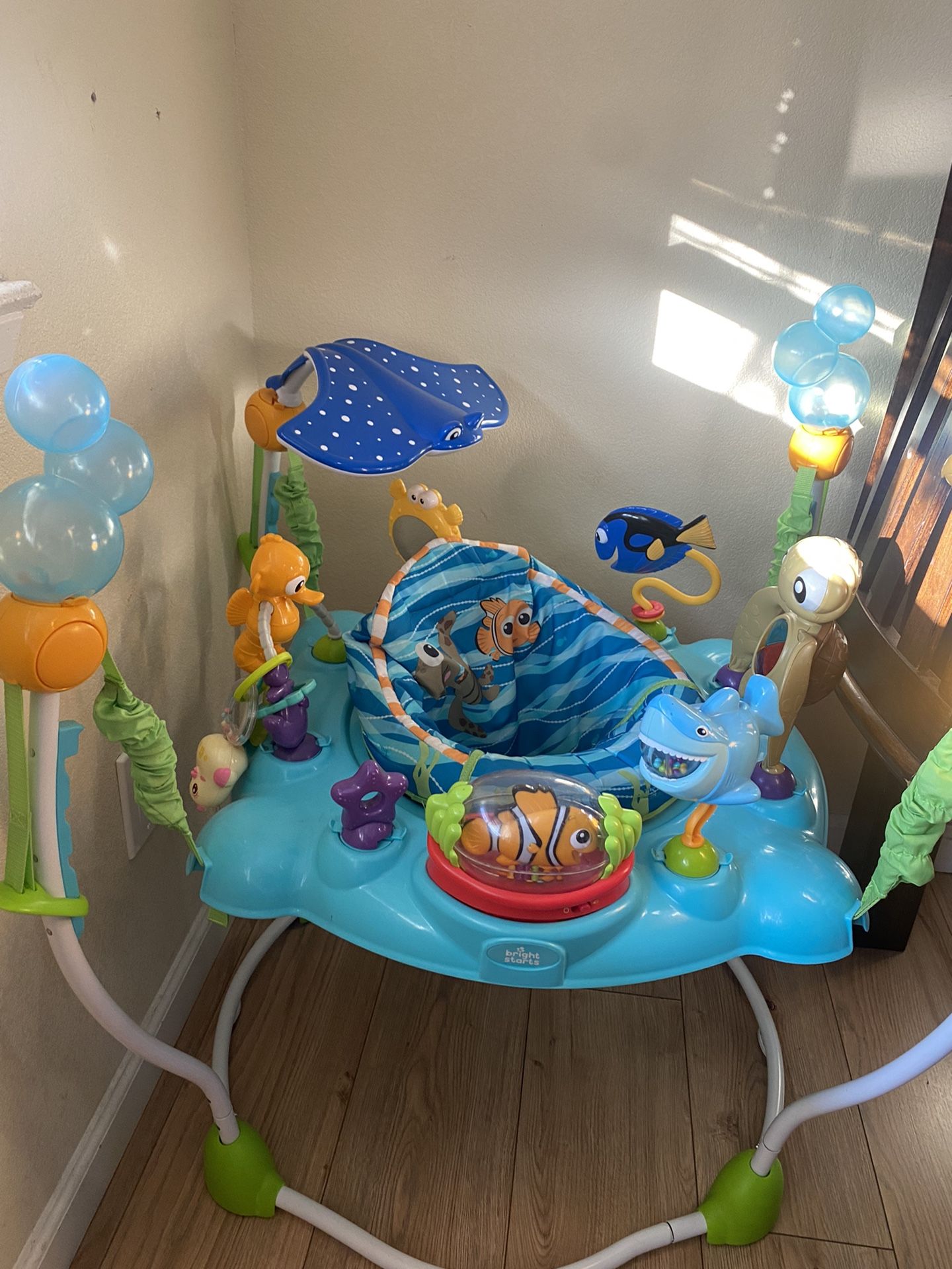 Baby Jumper    ( Disney Finding Nemo Sea) 