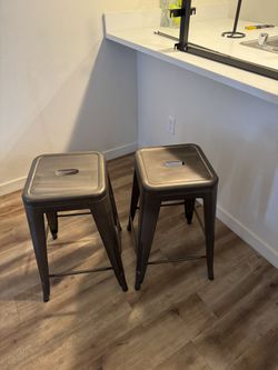 Bar Stools 