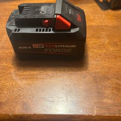 Milwaukee M18 RED LITHIUM FORGE Battery