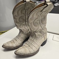 GOSS BOOTS  SIZE E 38 