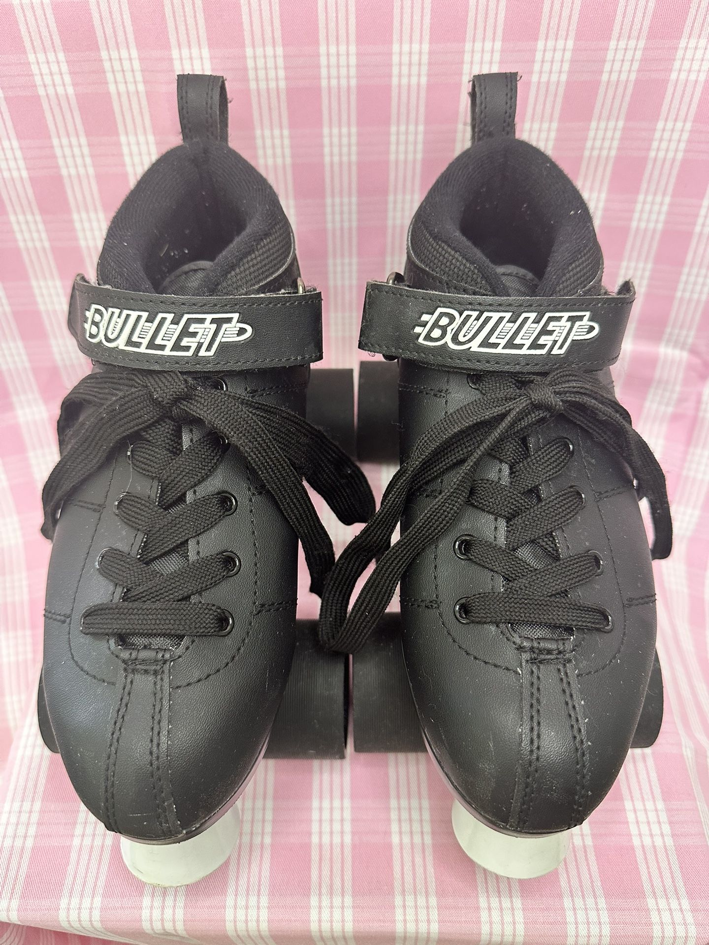 Roller Skates  Men’s 6 Women’s 7.5