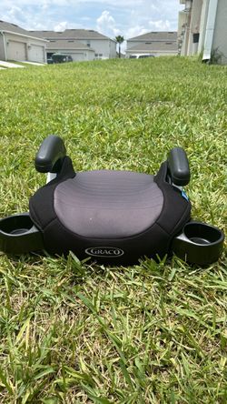Selling GRACO child booster seat with cup holders /