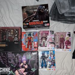 Figures For Sale (READ DESCRIPTION)