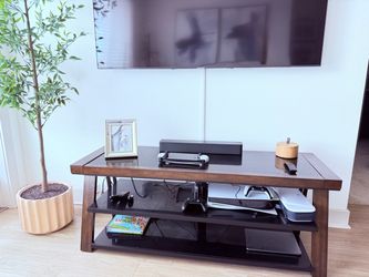 TV STAND