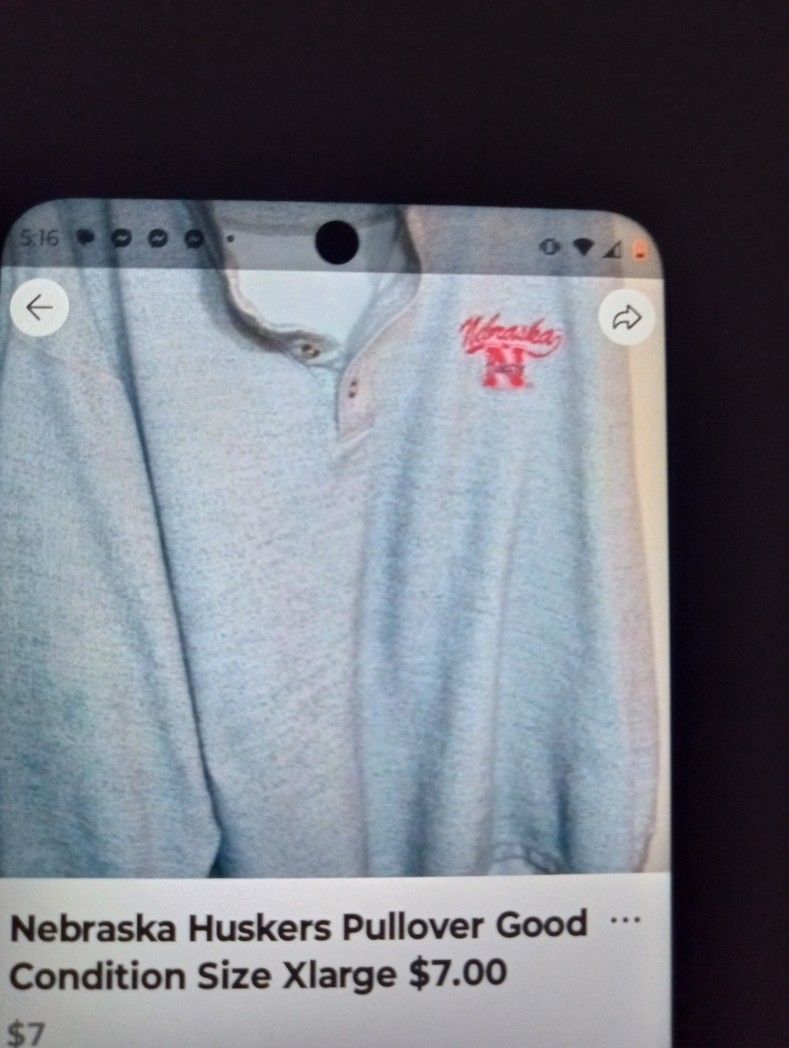 Men's Nebraska Sweatshirt Good Condition Size Xlarge $8.00