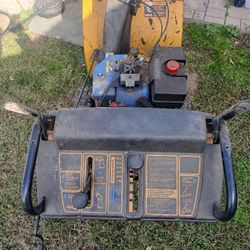 Club Cadet Gas And Electrical Start Snow Blower