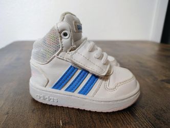 Adidas Hoops Mid 2.0 Girls Sneakers White Blue PInk Sz 4 F4q5083t00161