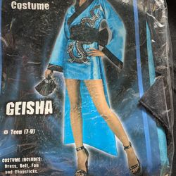 Brand New Spirit Halloween Geisha Costume