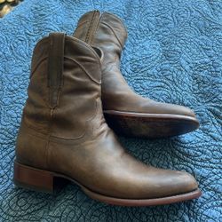 Tecovas boots (worn once)