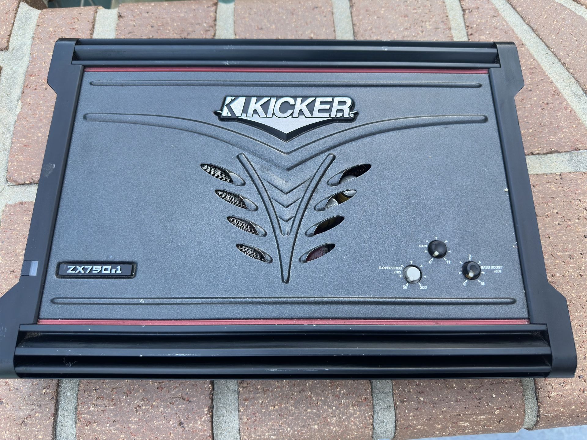 Kicker Zx750.1 Amp
