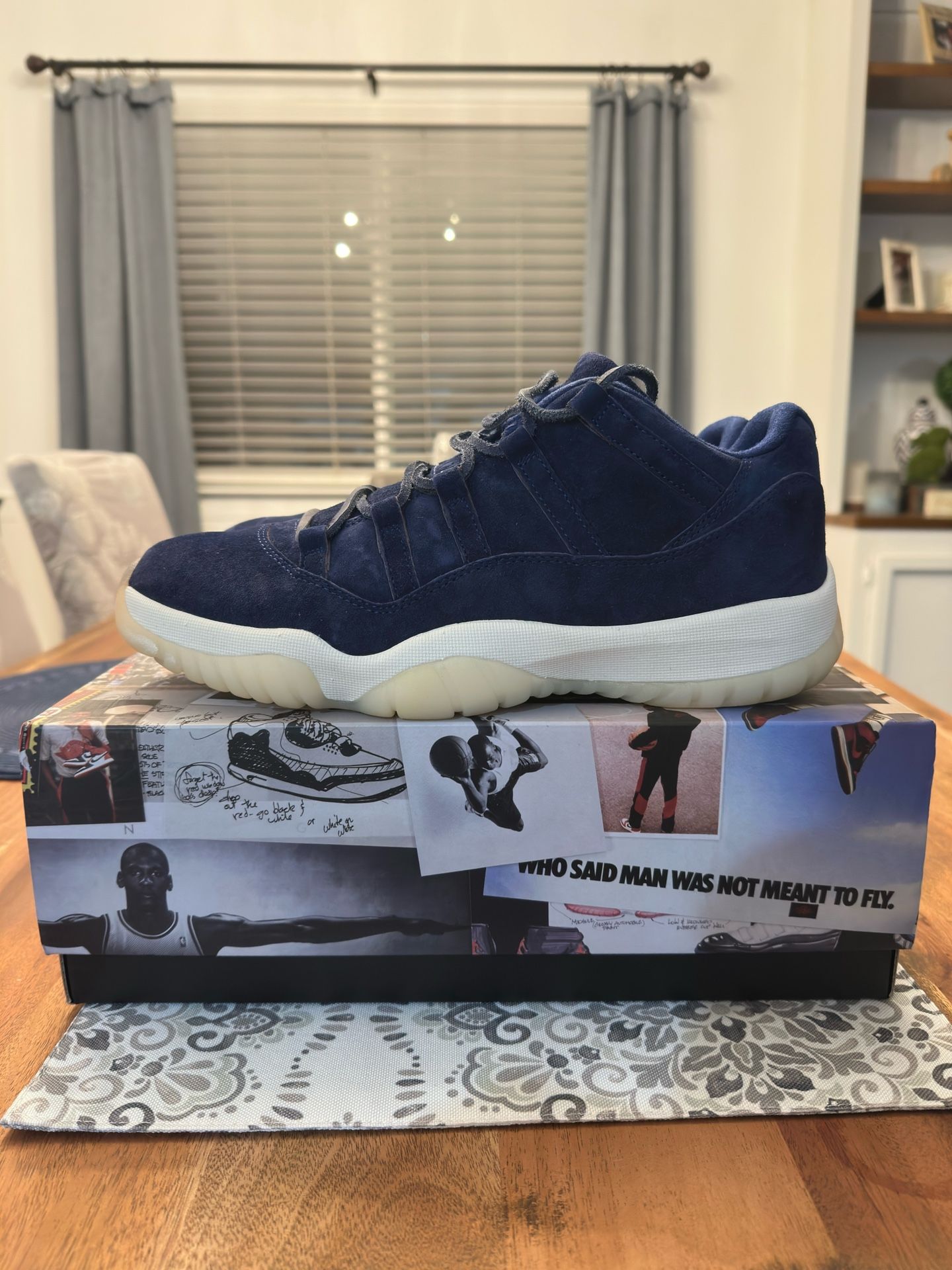 Air Jordan 11 Low