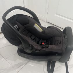 Evenflo Infant car seat 