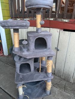 Cat tree