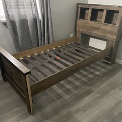 Twin Size Bed Frame With Book shelves 