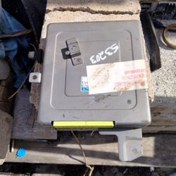 Mazda B2200 Ecu HB