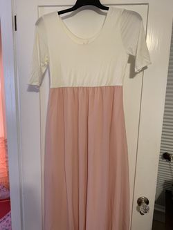 Pink Blush Maternity Dress Large