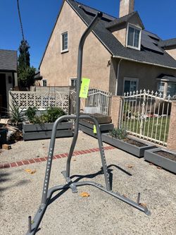 Punching bag stand