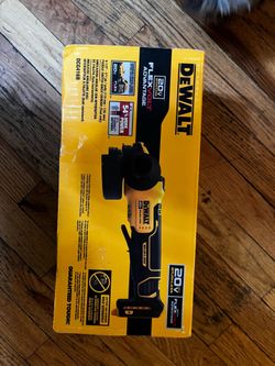 Dewalt Angle grinder 4.5- 5 inch