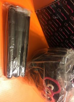 Mac hello kitty brush set LE