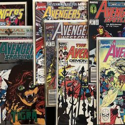 Christmas presents for collectors 26 Avengers Comics 