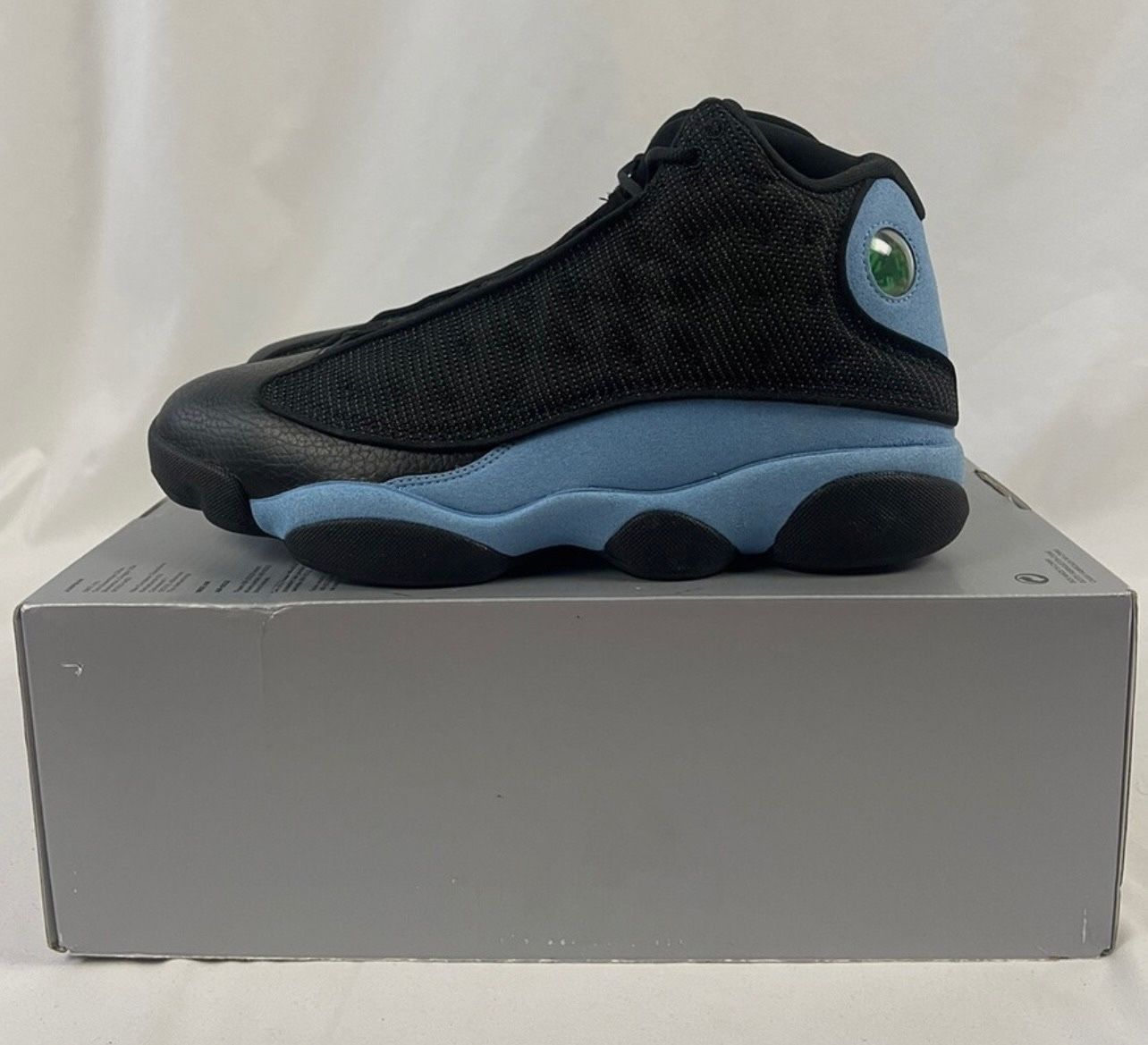(Brand New/DS) Jordan 13 UNC // Size 11.5
