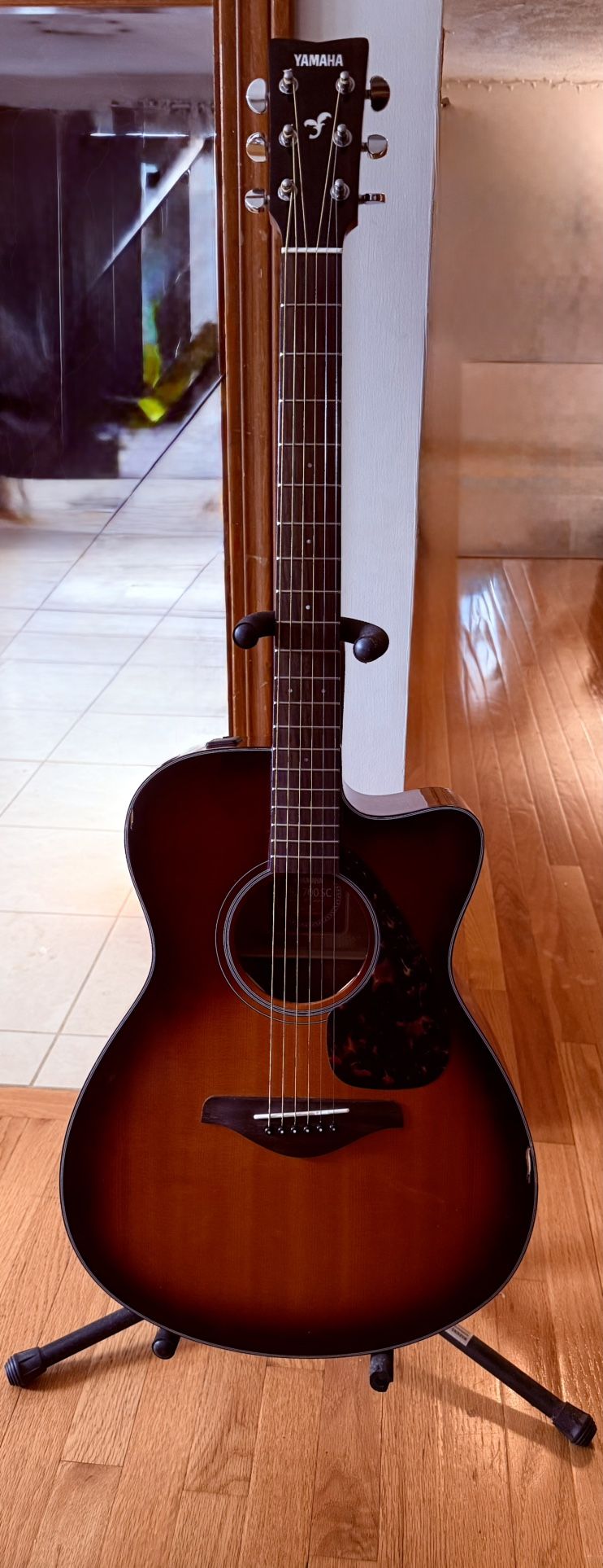 Yamaha Acoustic Guitar