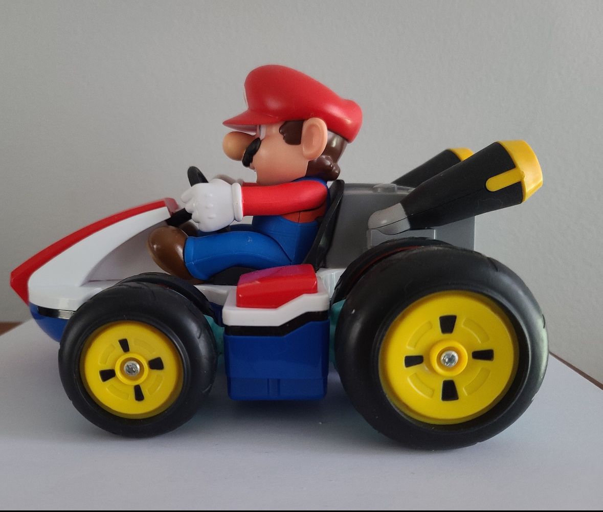 Super Mario In Gokart