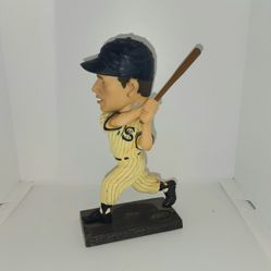 2010 San Francisco Giants Joe Dimaggio Seals SGA bobblehead loose no box 