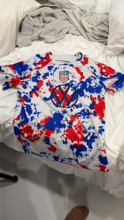 USA football jersey size Large feels like a medium