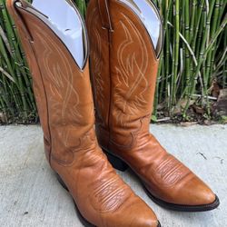 Justin Deerlite Western Boots in tan marbled leather..Sz 8.5 Men’s. 