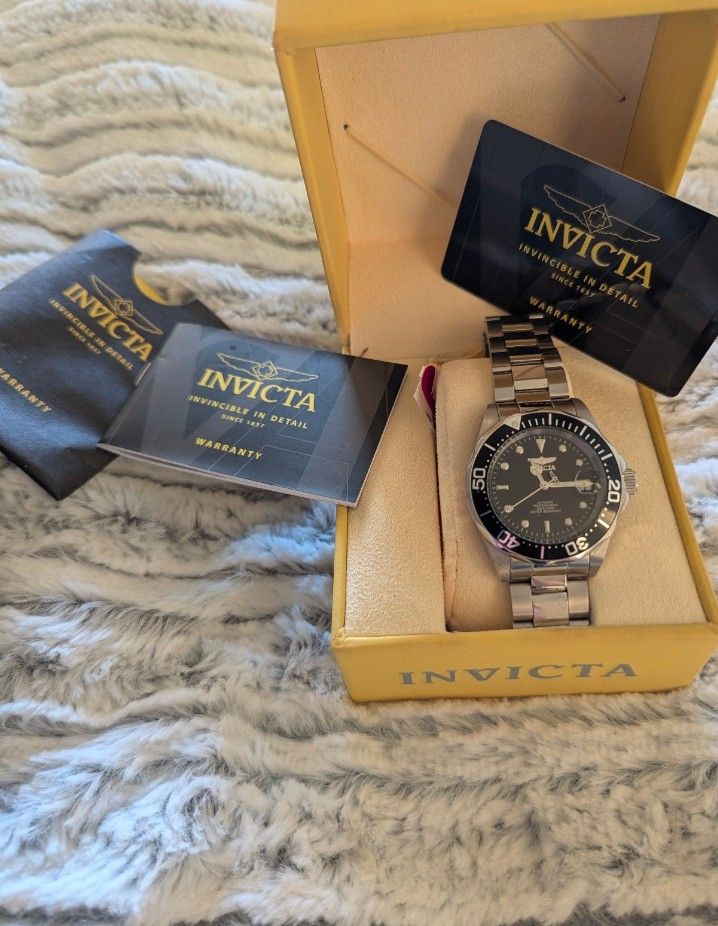Invicta Automatic MENS WATCH NEW