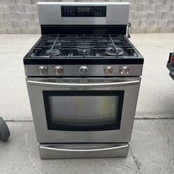 SAMSUNG STOVE