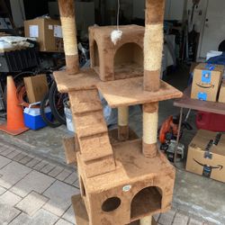 Cat Tower 