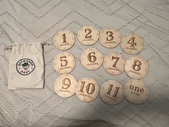 Buckaroo baby milestone markers