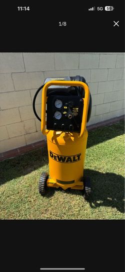 DEWALT CONPRESSOR..225 PCI 5.0 SC FM 1.6 HP 15 gallon…. like new….. $350