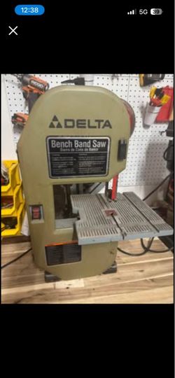 Delta 8” 28-185 Band Saw- with 3 New Replacement Blades