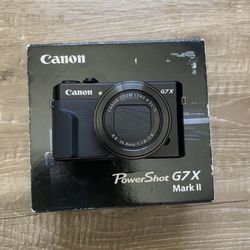 Canon PowerShot G7X Mark II…..Black