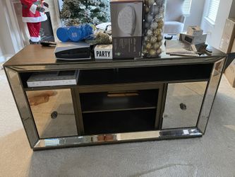 Mirrored Media Center