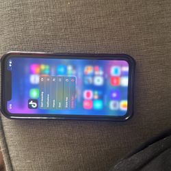 iPhone Xr With Tik Tok 