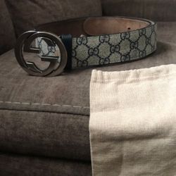 Original Gucci Belt GG Supreme