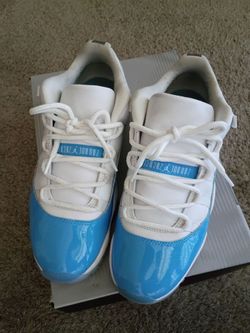 Air Jordan 11 retro low $60