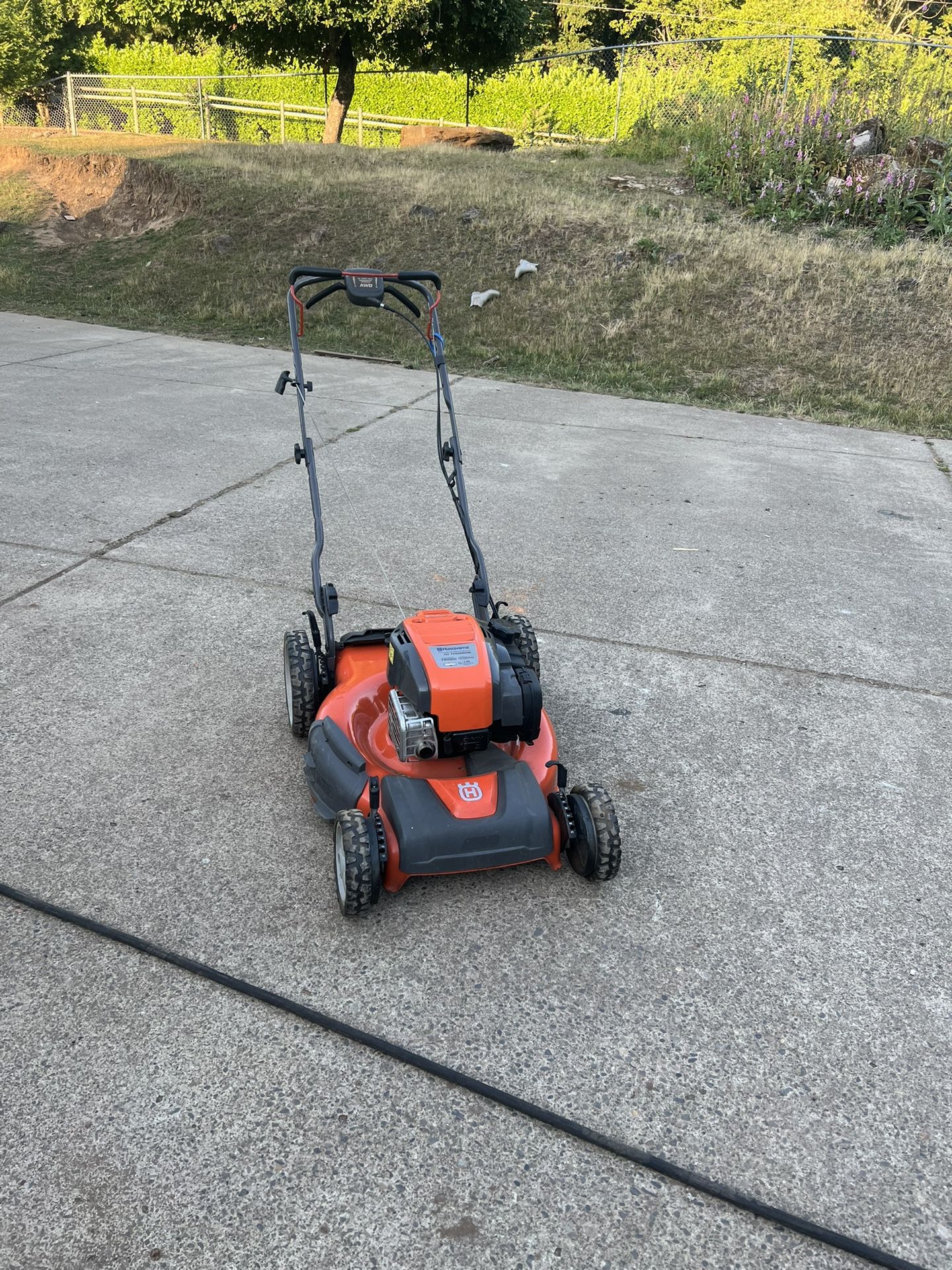 Husqvarna Self Propelled Lawn Mower