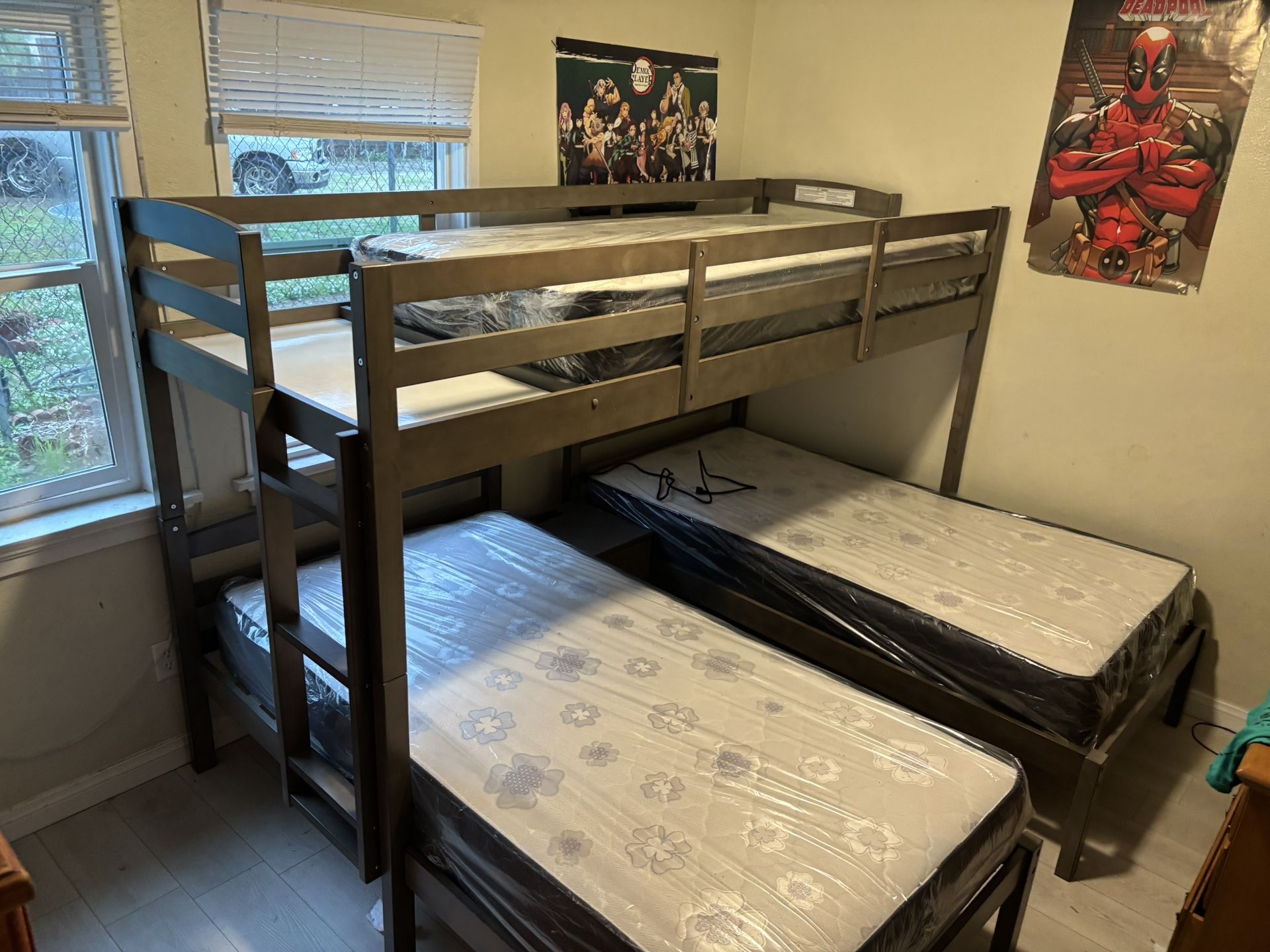 Triple Bunk Bed Frame With Mattress 
