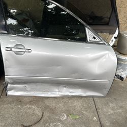 Infinity M35 2006 Passenger Front And Rear Doors