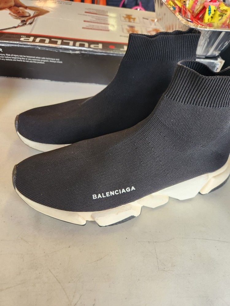 Sock Shoes Size 10 Mens