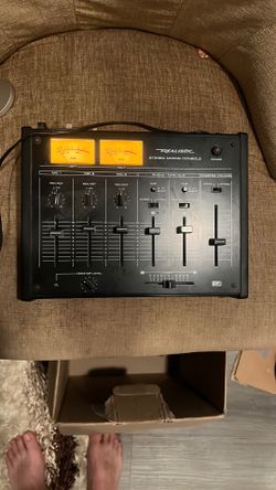 1980’s analog/digital hybrid stereo mixing console 