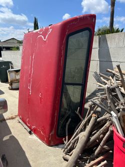 Leer camper shell