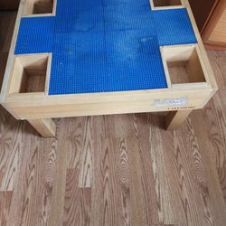Lego Table