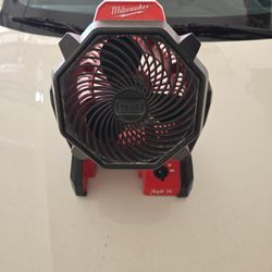 M18 Milwaukee Small Fan