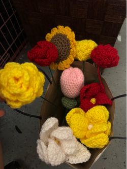 Individual crochet flowers
